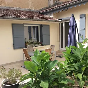 https://au-plaisir-d-etape-gte-touristique-condom.midi-pyreneeshotels.com